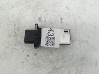 2014-2015 Infiniti Q50 Mass Air Flow Meter Maf - Oemusedautoparts1.com
