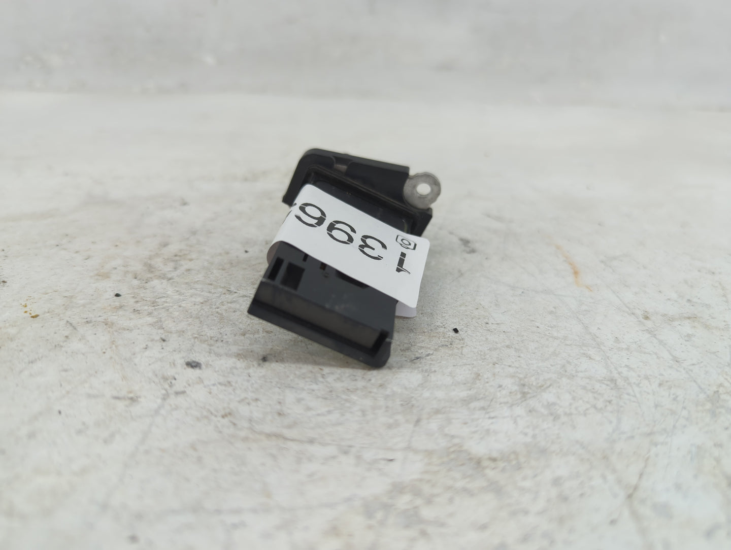 2014-2015 Infiniti Q50 Mass Air Flow Meter Maf - Oemusedautoparts1.com