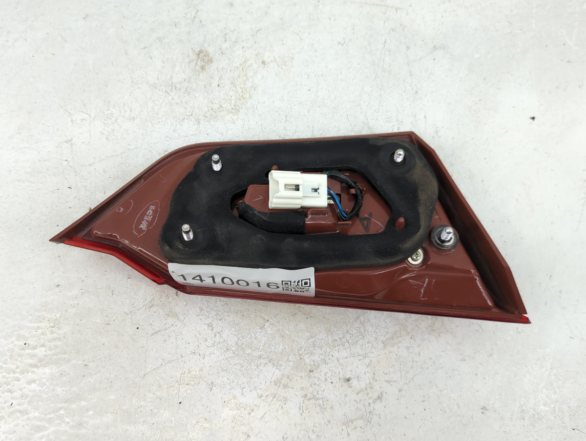 2014-2015 Infiniti Q50 Tail Light Assembly Passenger Right OEM P/N:EC24K Fits Fits 2014 2015 OEM Used Auto Parts - Oemusedau
