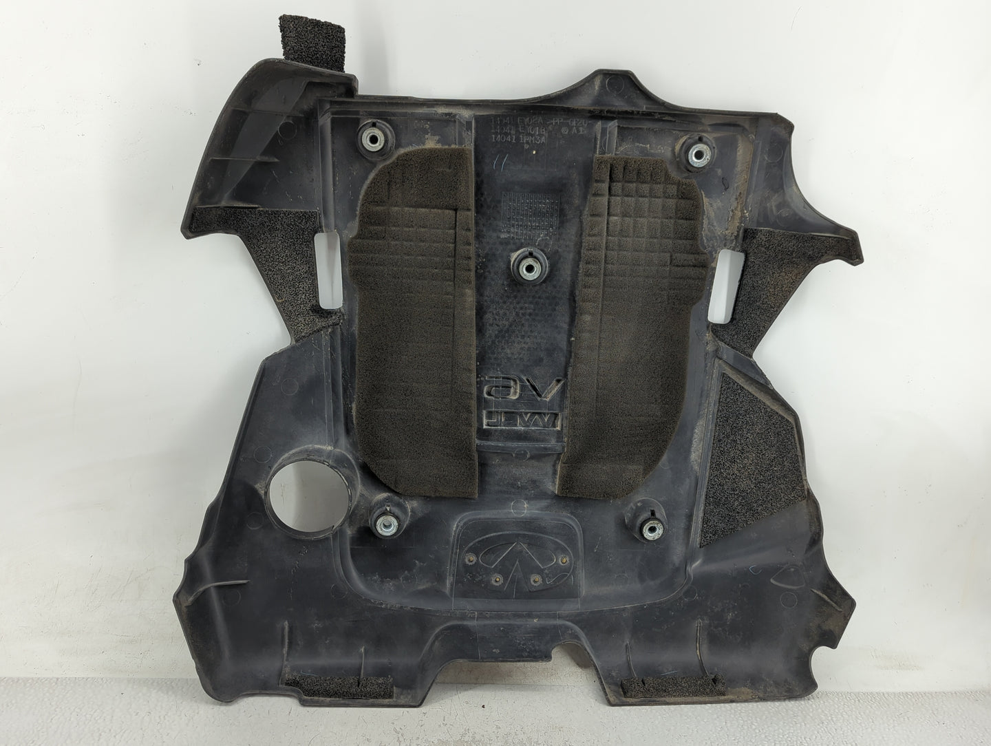2015 Infiniti Q50 Engine Cover - Oemusedautoparts1.com