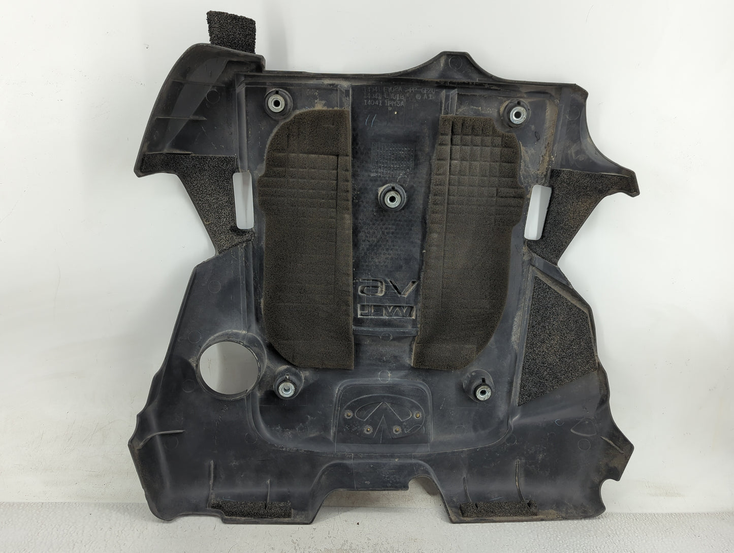 2015 Infiniti Q50 Engine Cover - Oemusedautoparts1.com