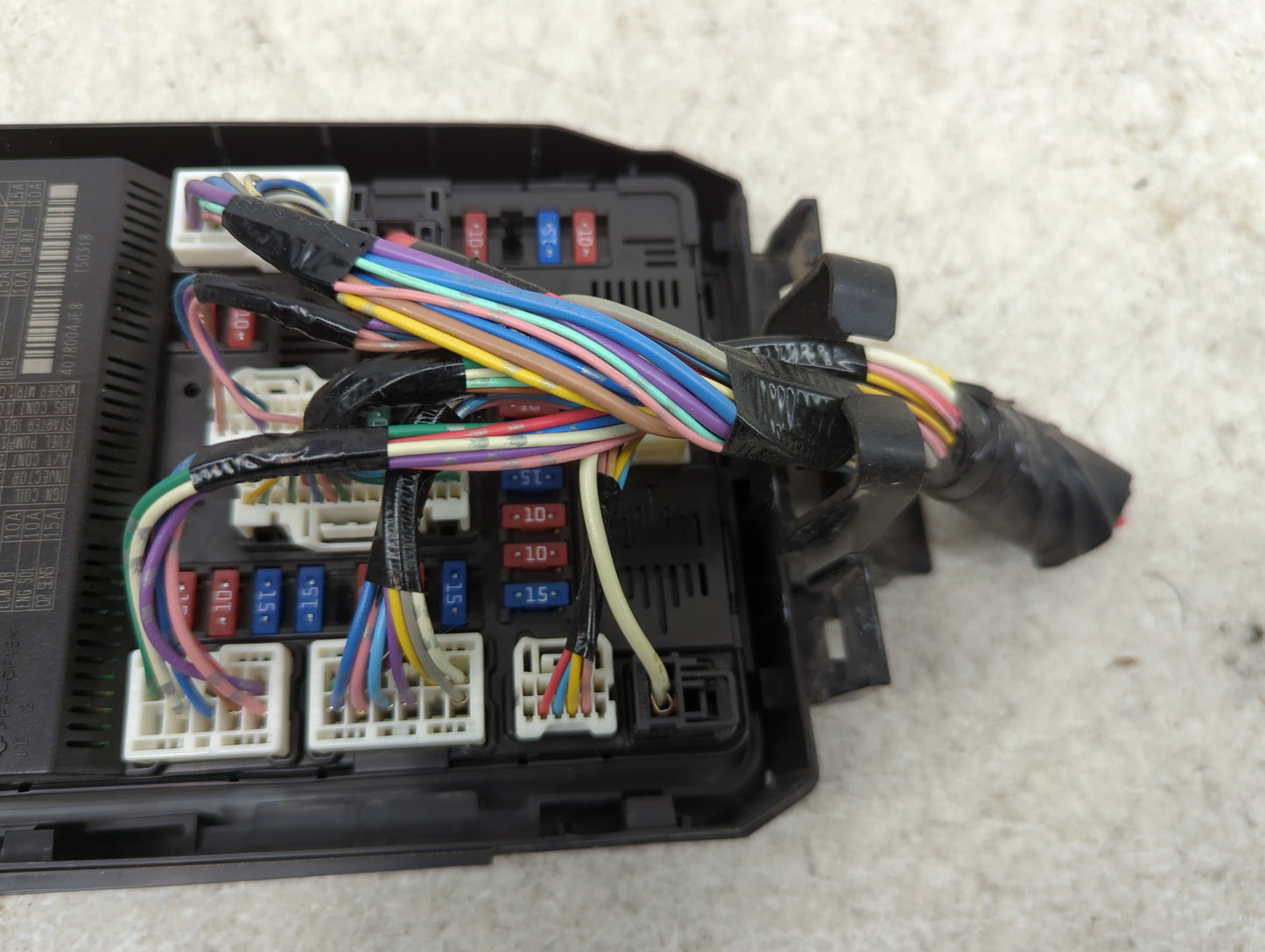 2014-2019 Infiniti Q50 Fusebox Fuse Box Panel Relay Module Fits Fits 2014 2015 2016 2017 2018 2019 2020 OEM Used Auto Parts 