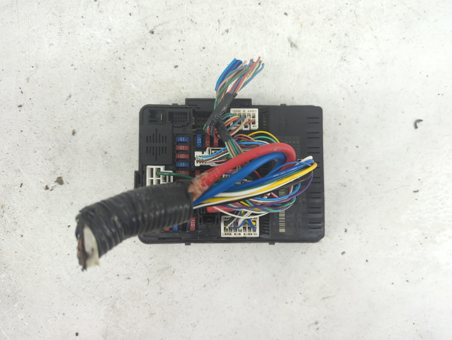 2014-2019 Infiniti Q50 Fusebox Fuse Box Panel Relay Module P/N:284B73JV2D Fits Fits 2014 2015 2016 2017 2018 2019 2020 OEM U