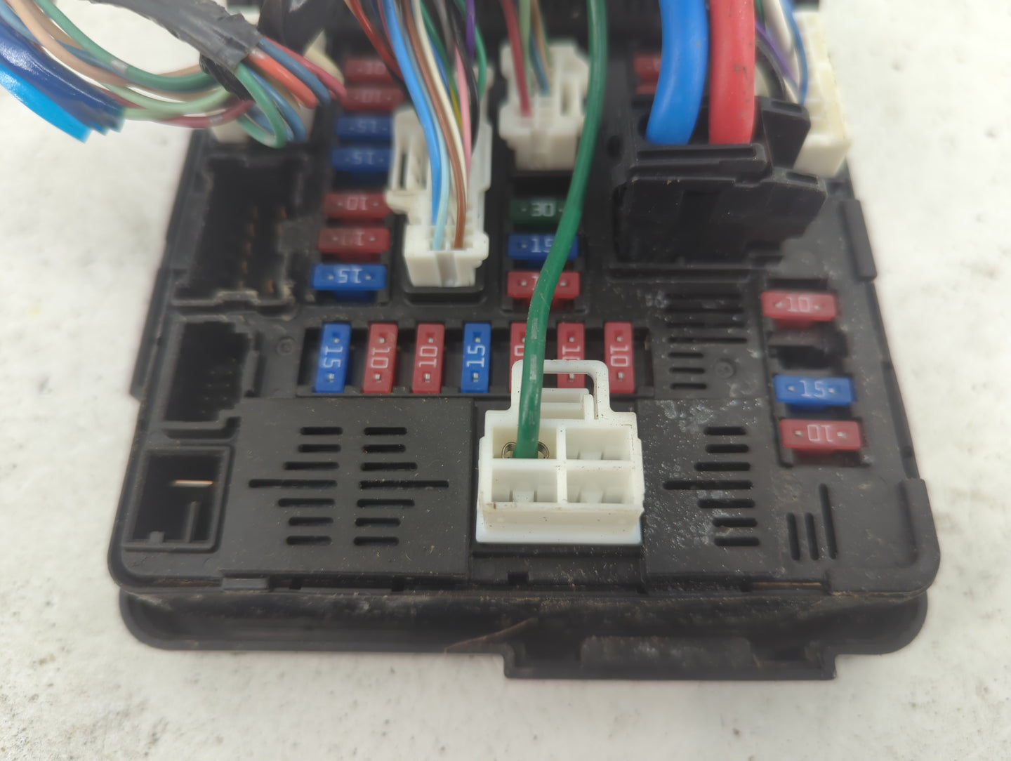 2014-2019 Infiniti Q50 Fusebox Fuse Box Panel Relay Module P/N:284B73JV2D Fits Fits 2014 2015 2016 2017 2018 2019 2020 OEM U