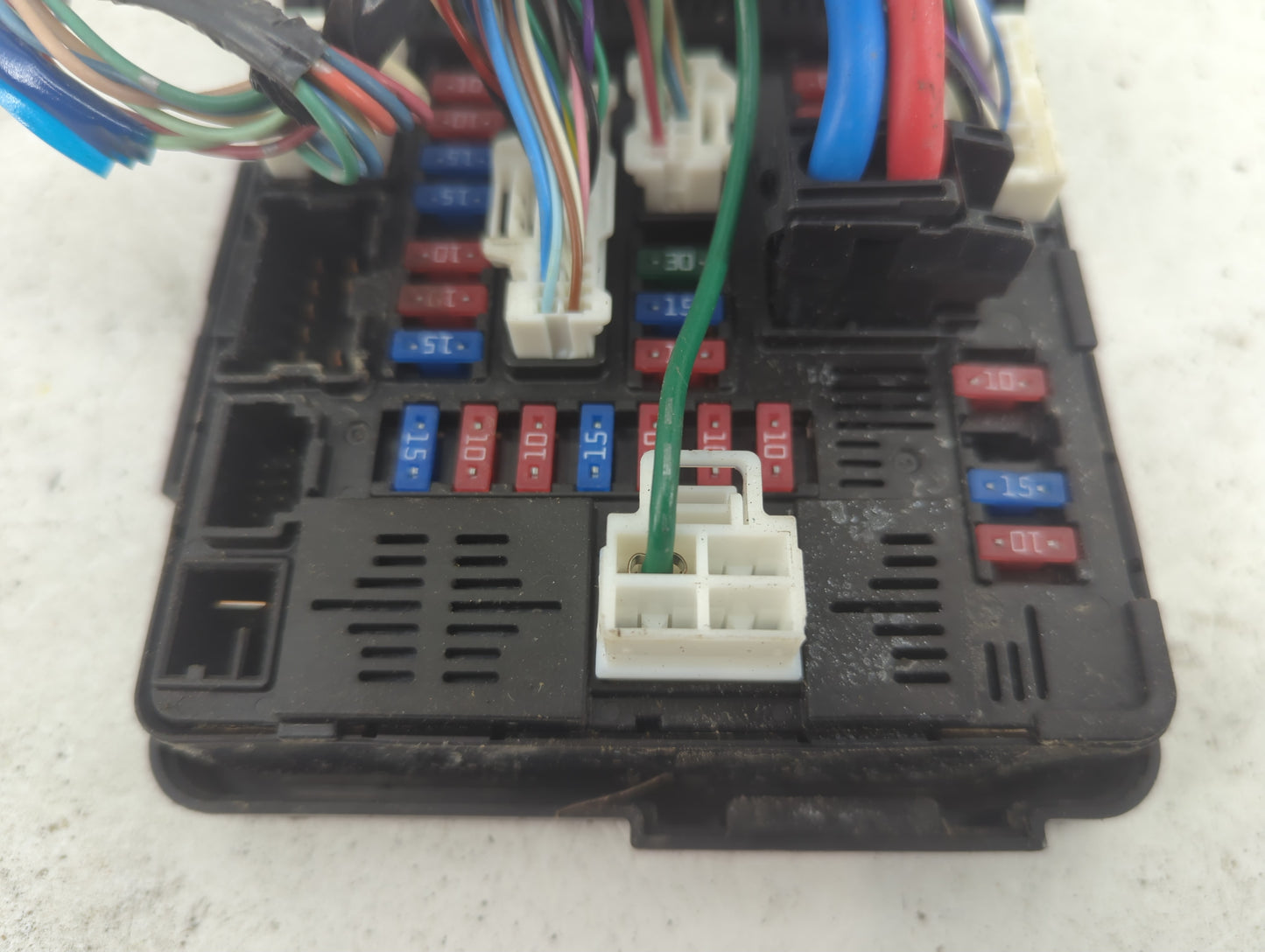 2014-2019 Infiniti Q50 Fusebox Fuse Box Panel Relay Module P/N:284B73JV2D Fits Fits 2014 2015 2016 2017 2018 2019 2020 OEM U