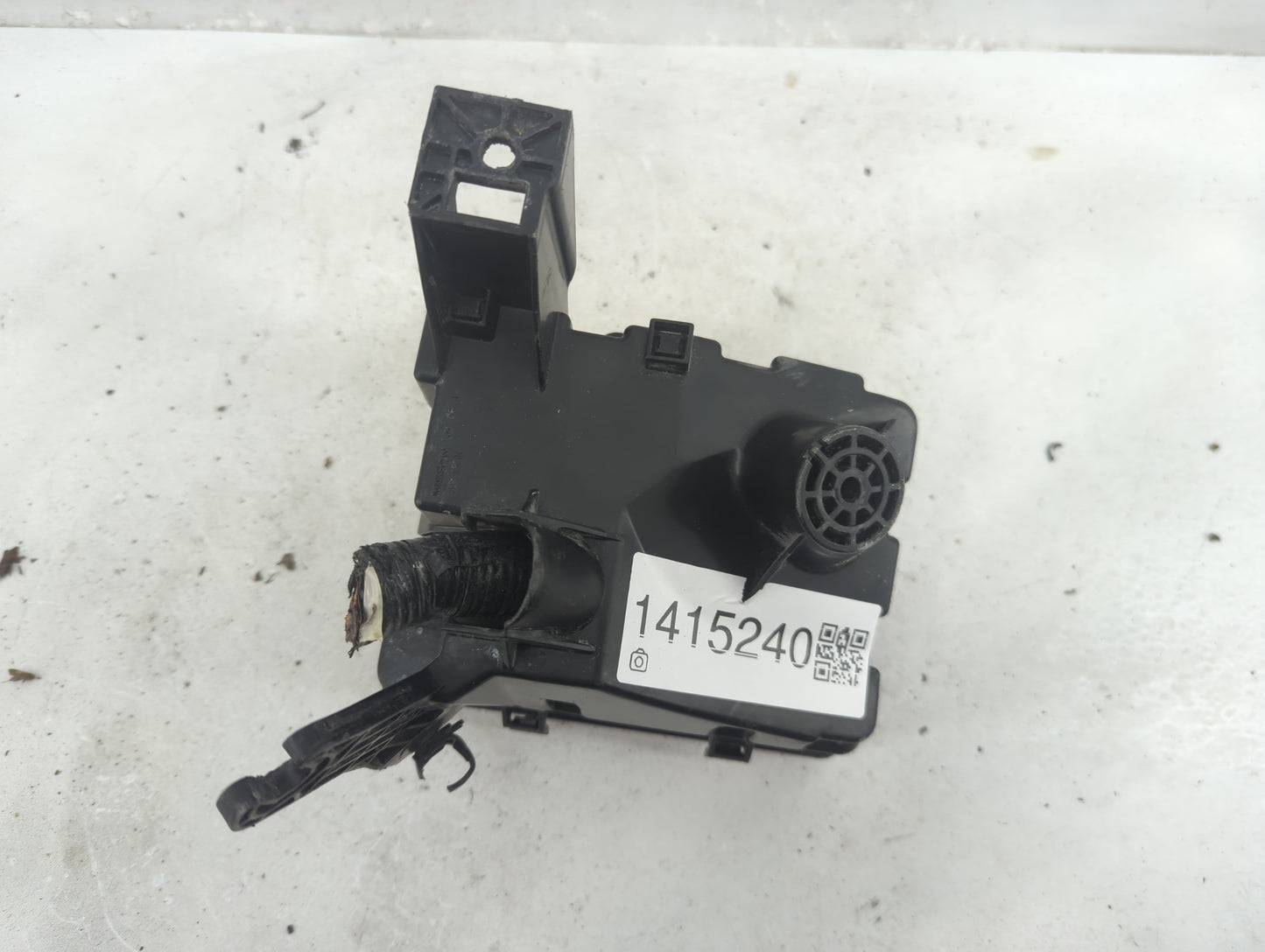 2014-2019 Infiniti Q50 Fusebox Fuse Box Panel Relay Module P/N:284B73JV2D Fits Fits 2014 2015 2016 2017 2018 2019 2020 OEM U