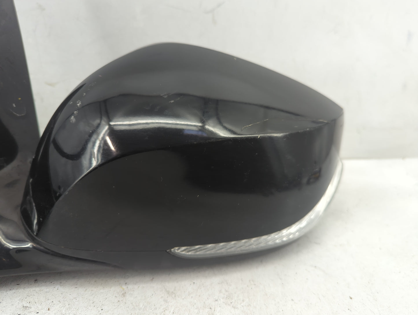 2014-2020 Infiniti Q50 Driver Side View Mirror - Left Door Mirror OEM Used - Oemusedautoparts1.com