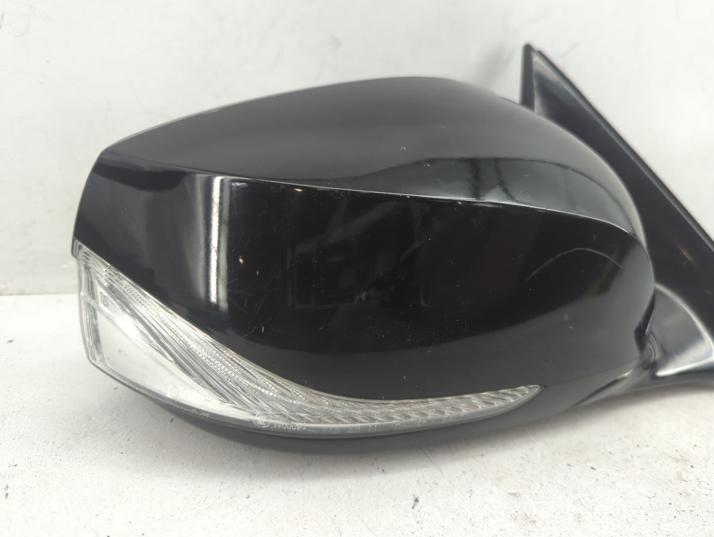 2014-2020 Infiniti Q50 Passenger Side View Mirror - Right Door Mirror OEM Used - Oemusedautoparts1.com