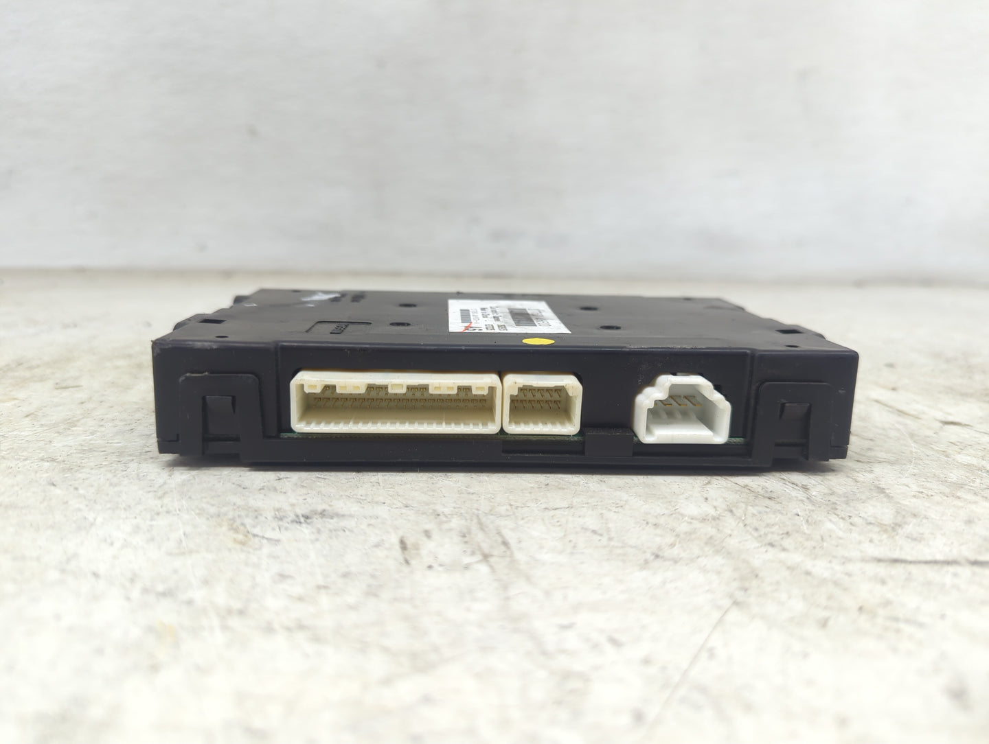 2014-2015 Infiniti Q50 Temperature Control Module 27760 4hf0d - Oemusedautoparts1.com