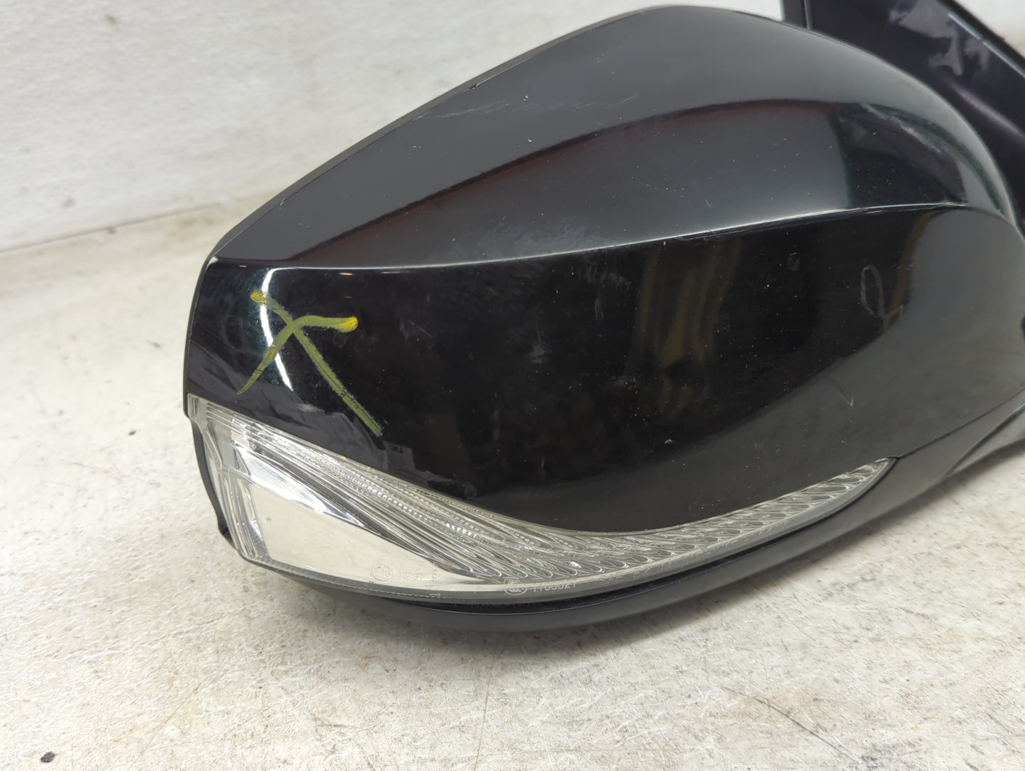 2014-2020 Infiniti Q50 Passenger Side View Mirror - Right Door Mirror OEM Used - Oemusedautoparts1.com
