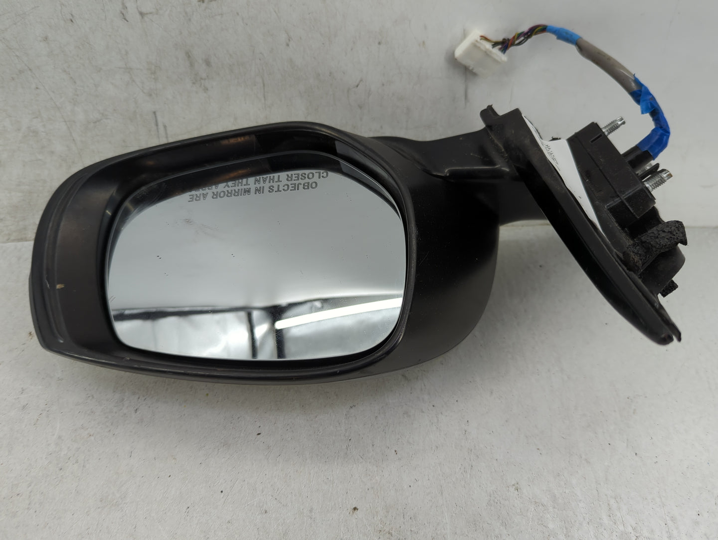 2014-2020 Infiniti Q50 Passenger Side View Mirror - Right Door Mirror OEM Used - Oemusedautoparts1.com