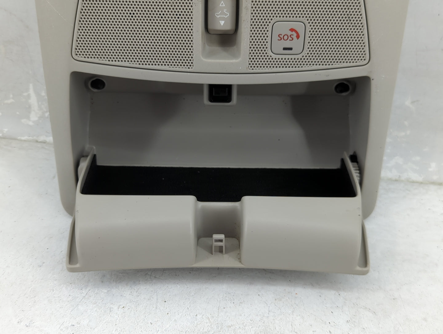 2015 Infiniti Q50 Overhead Roof Console 1449930 - Oemusedautoparts1.com