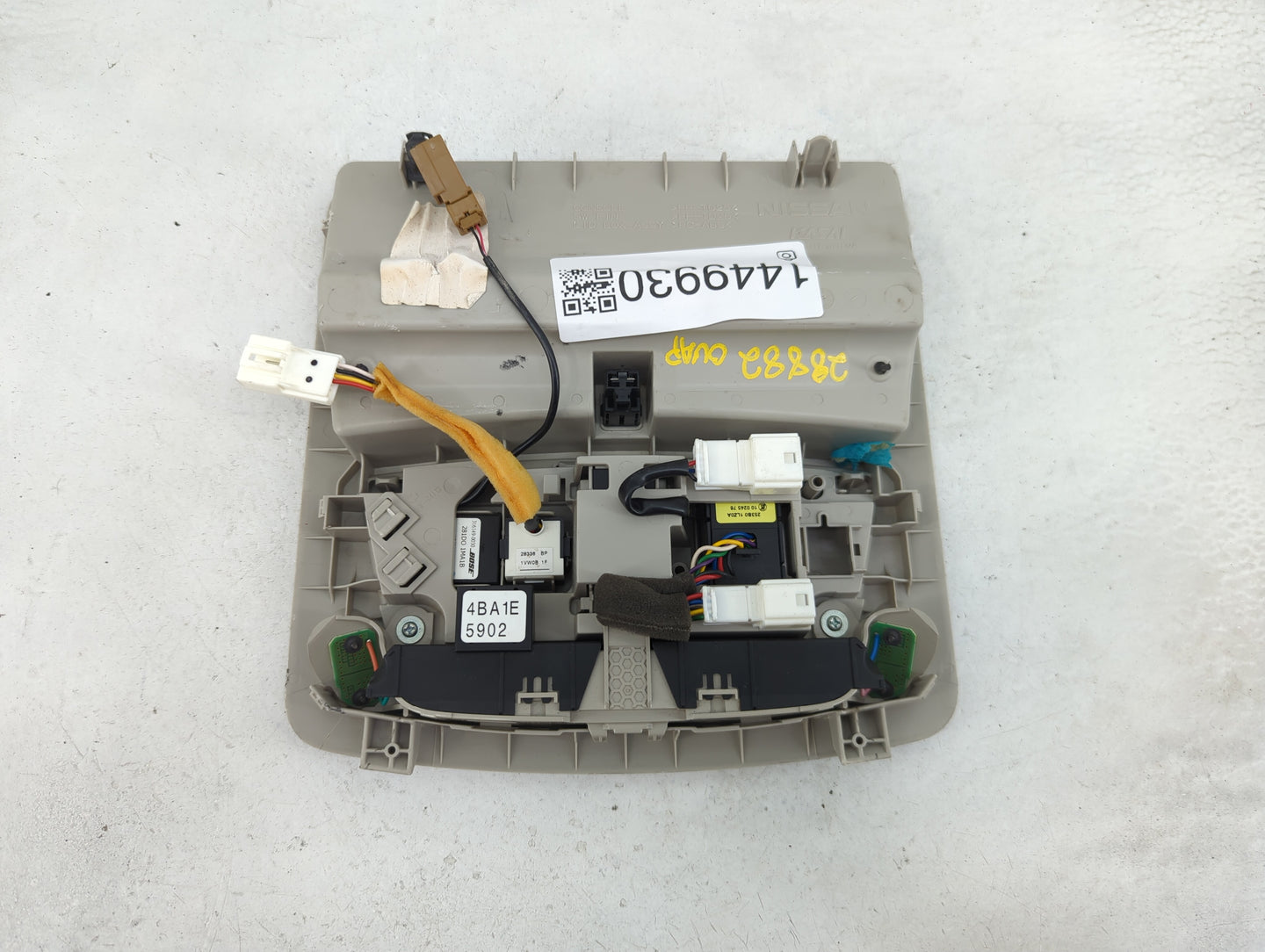 2015 Infiniti Q50 Overhead Roof Console 1449930 - Oemusedautoparts1.com