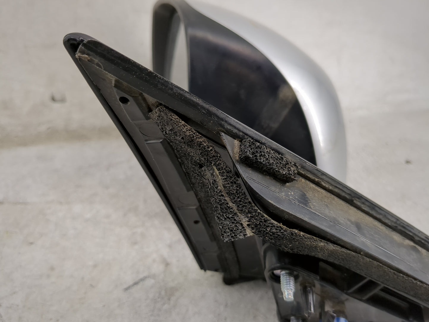 2014-2020 Infiniti Q50 Driver Side View Mirror - Left Door Mirror OEM Used - Oemusedautoparts1.com