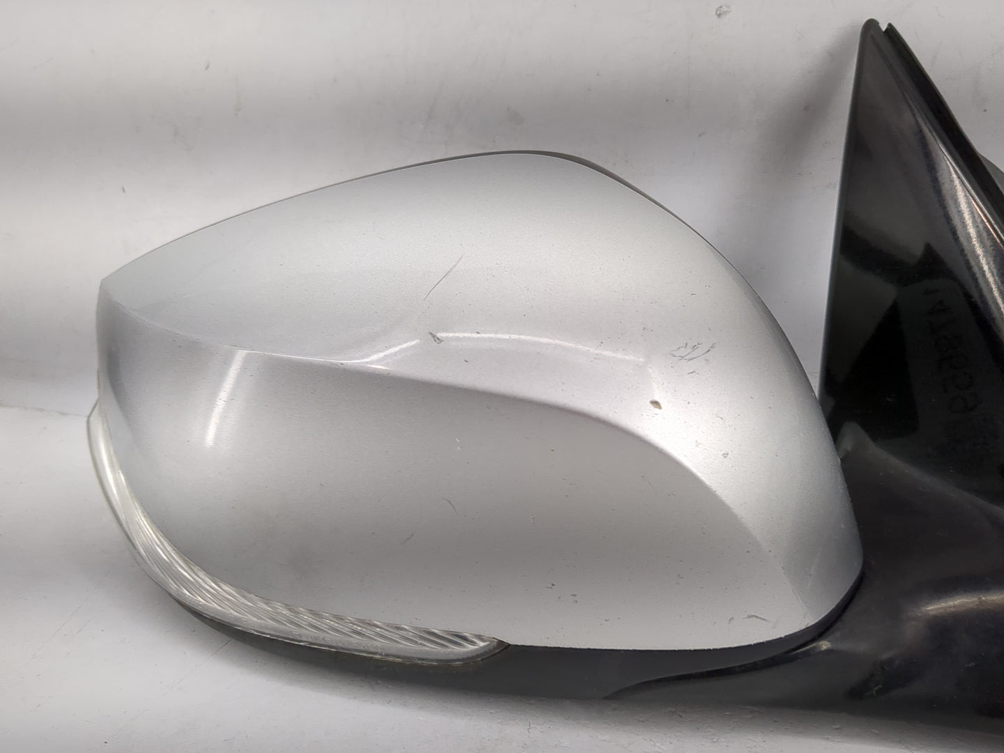 2014-2020 Infiniti Q50 Passenger Side View Mirror - Right Door Mirror OEM Used - Oemusedautoparts1.com
