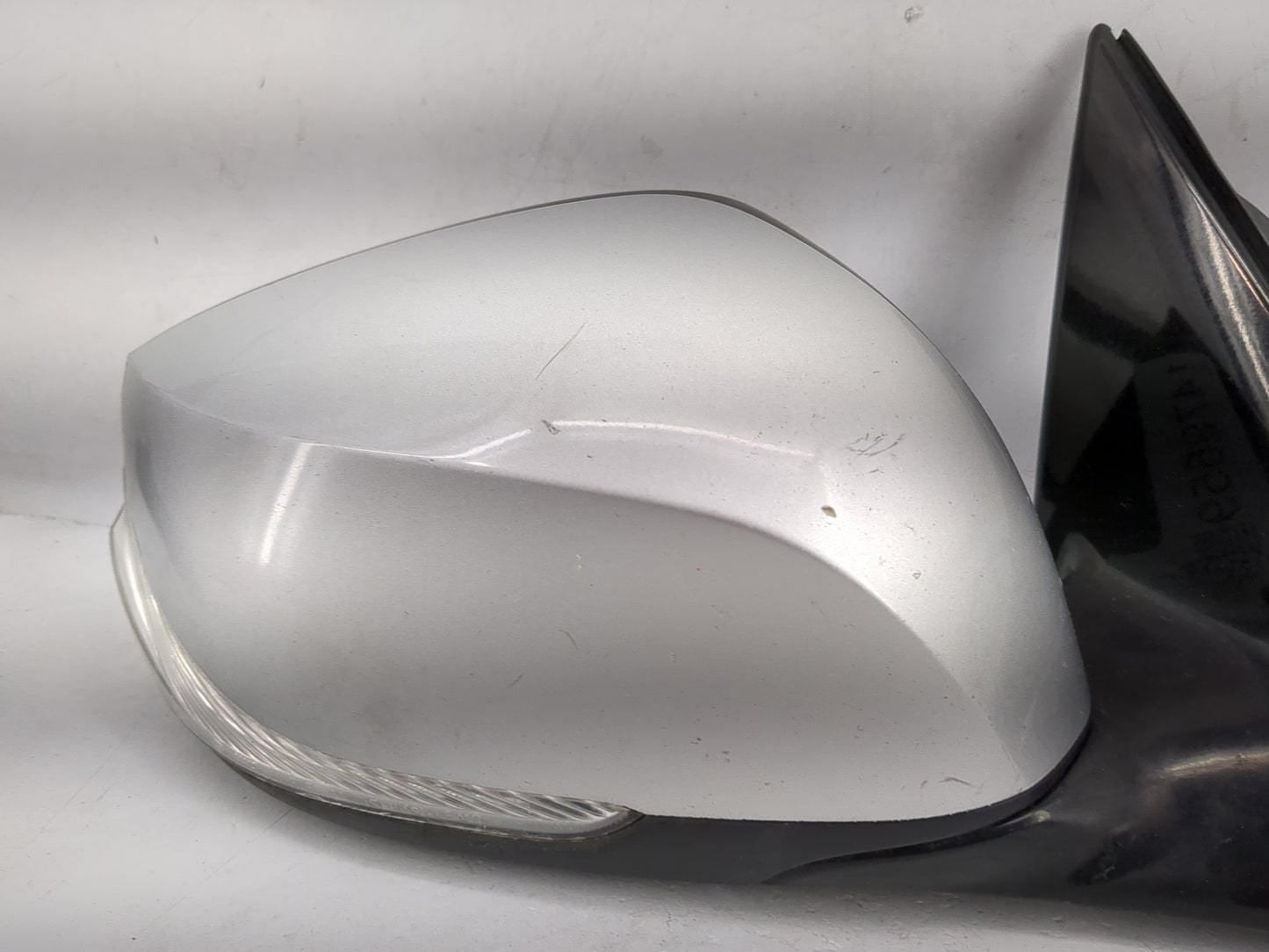 2014-2020 Infiniti Q50 Passenger Side View Mirror - Right Door Mirror OEM Used - Oemusedautoparts1.com