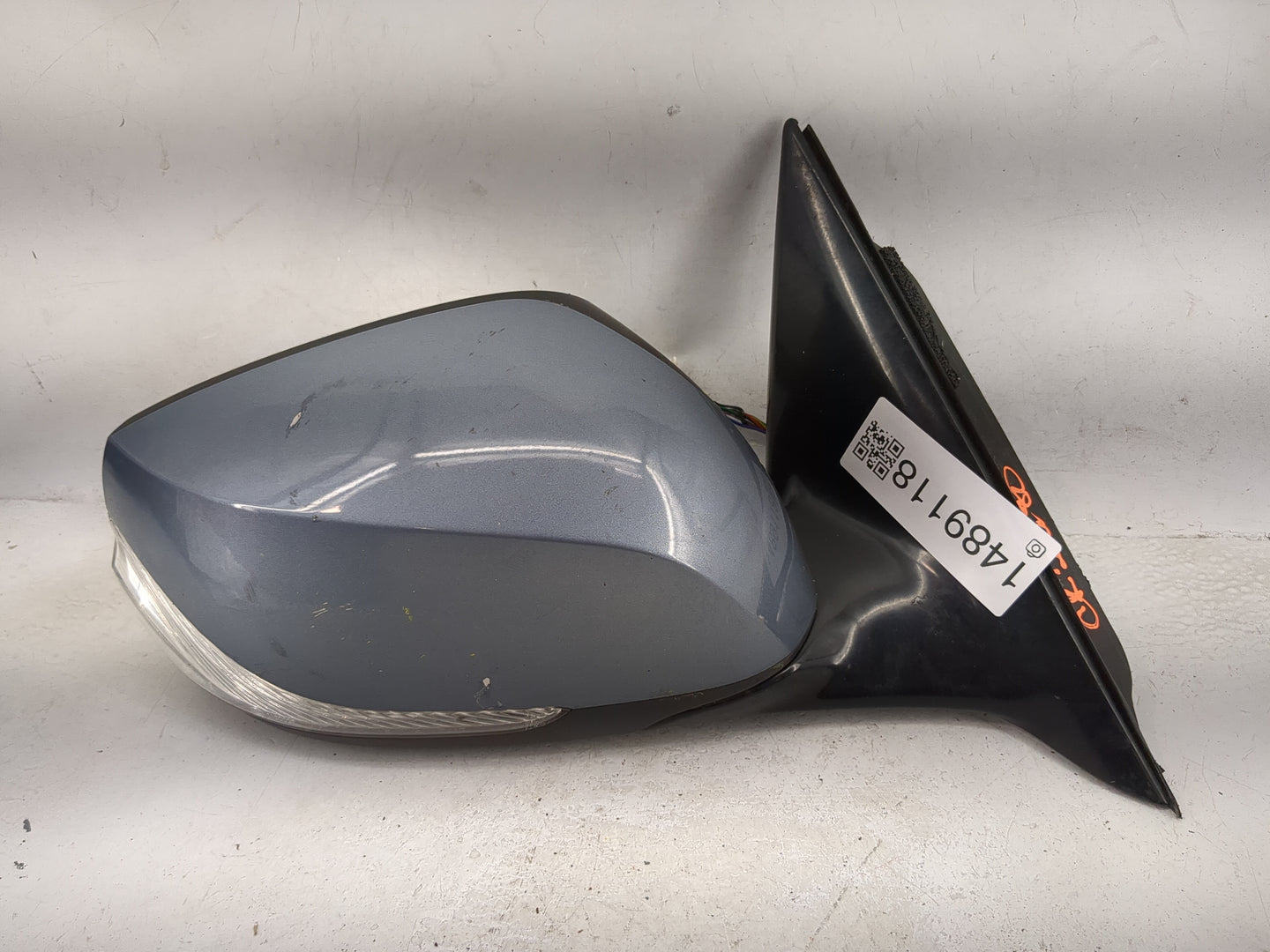 2014-2020 Infiniti Q50 Passenger Side View Mirror - Right Door Mirror OEM Used - Oemusedautoparts1.com