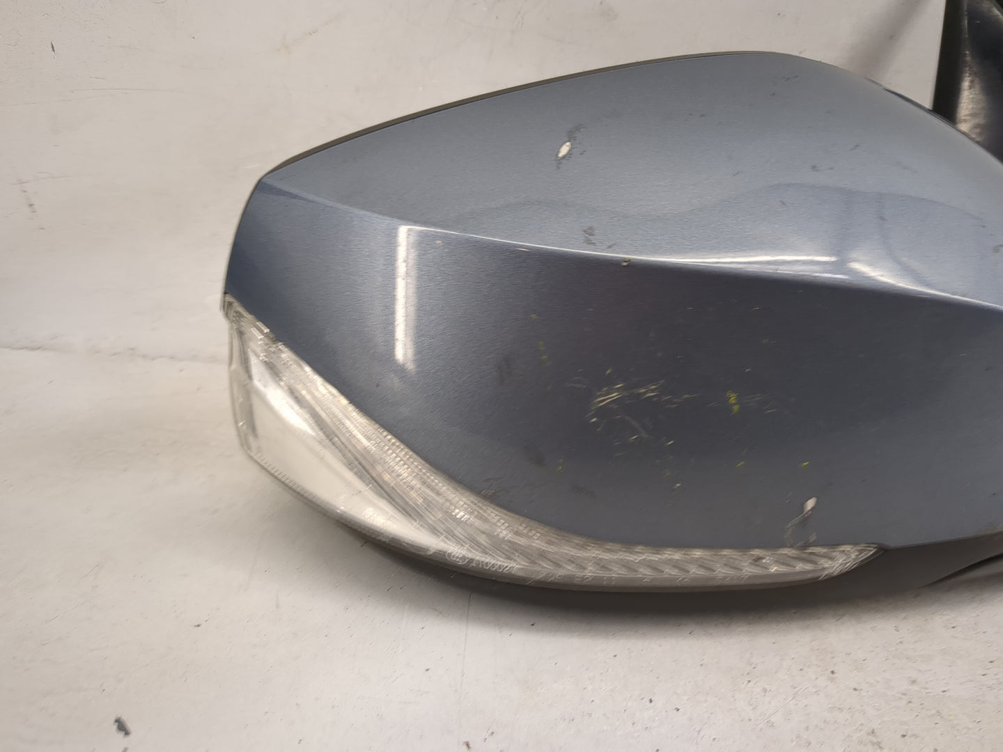 2014-2020 Infiniti Q50 Passenger Side View Mirror - Right Door Mirror OEM Used - Oemusedautoparts1.com