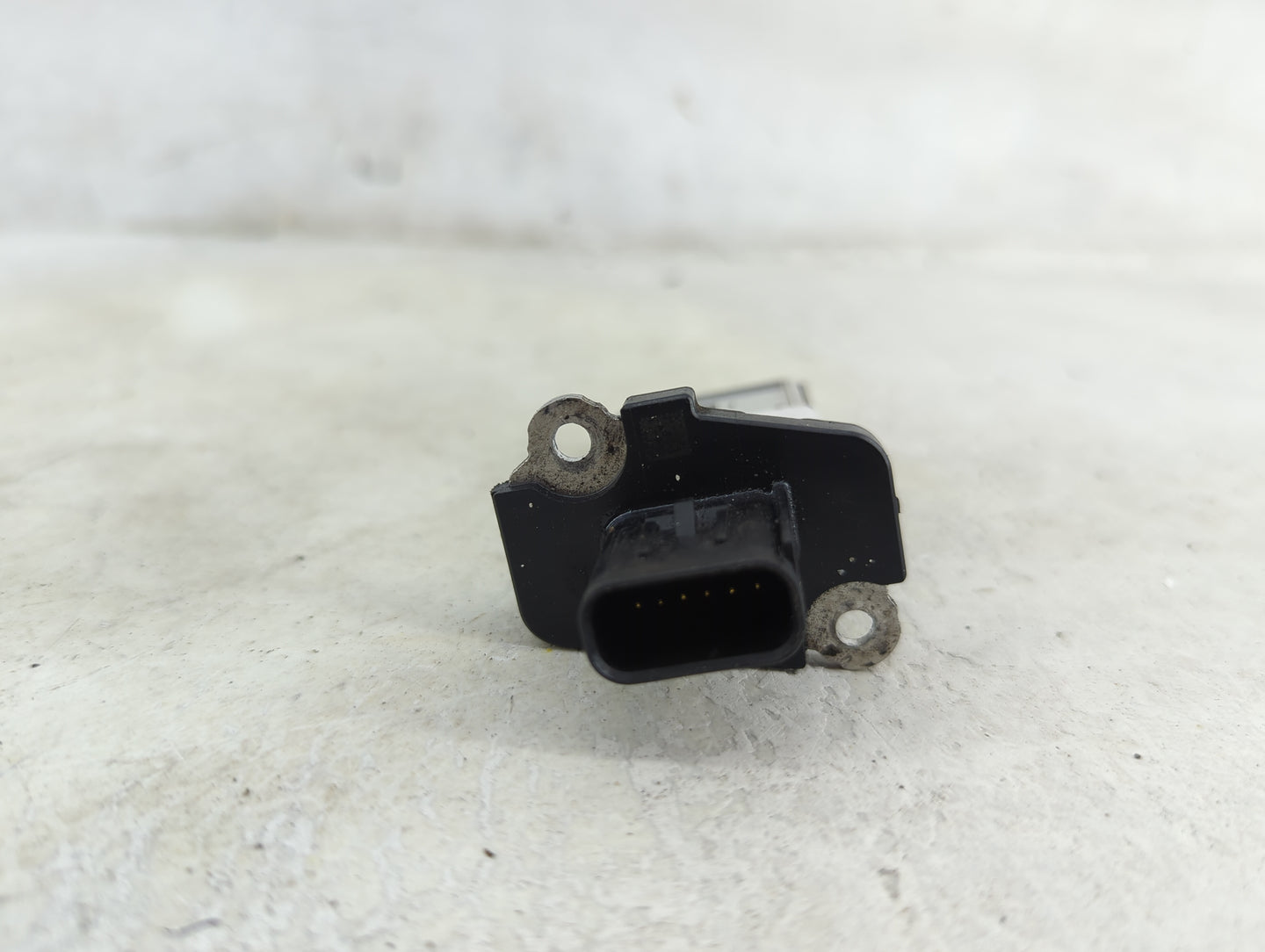 2015 Infiniti Q50 Mass Air Flow Meter Maf 1494291 - Oemusedautoparts1.com