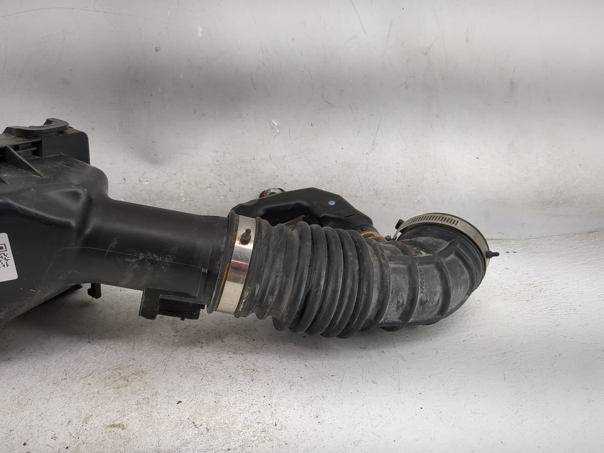 2015 Infiniti Q50 Air Cleaner Intake-duct Hose Tube - Oemusedautoparts1.com