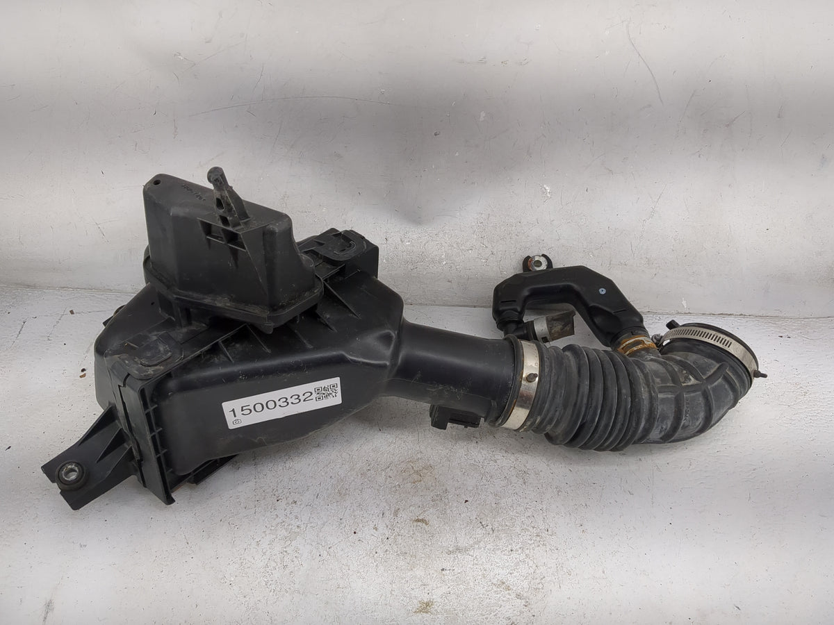2015 Infiniti Q50 Air Cleaner Intake-duct Hose Tube - Oemusedautoparts1.com
