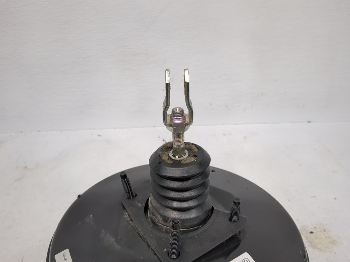2014-2015 Infiniti Q50 Power Brake Booster Oem 1508820 - Oemusedautoparts1.com