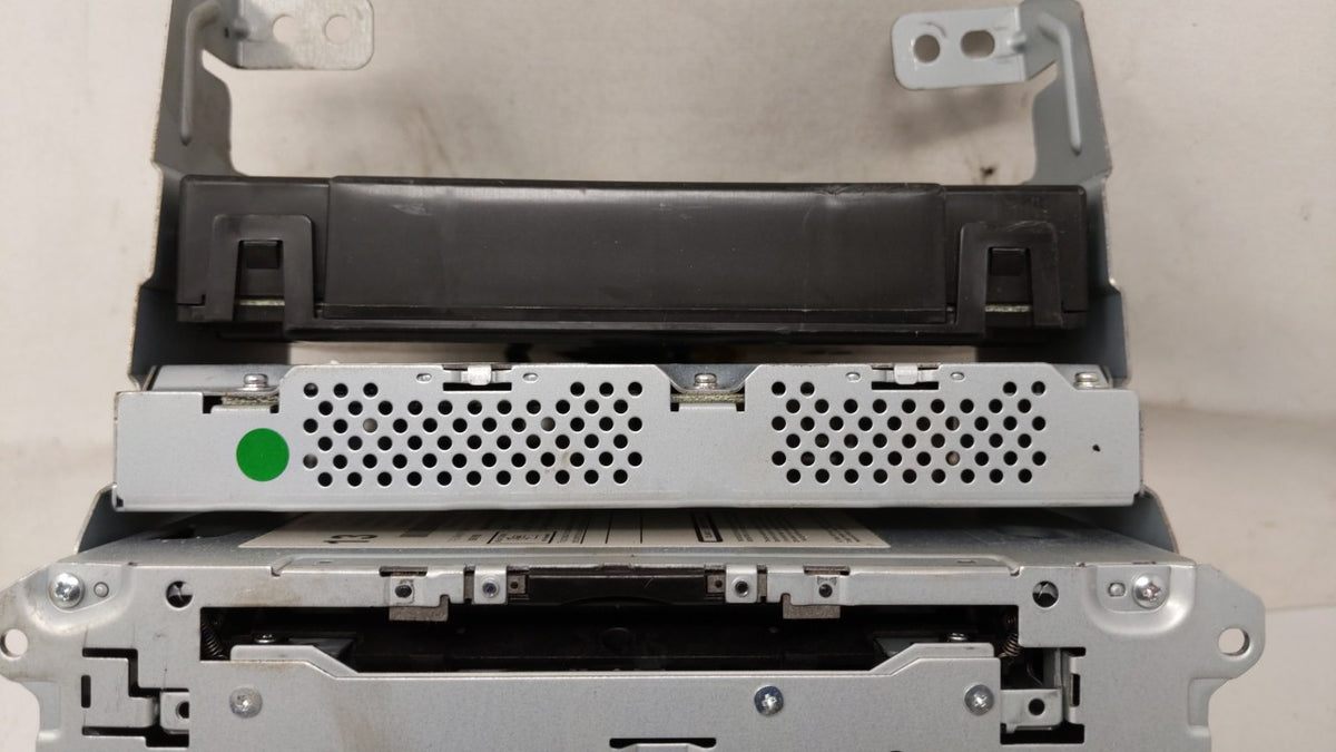 2014-2018 Infiniti Q50 Am Fm Cd Player Radio Receiver 184712 - Oemusedautoparts1.com