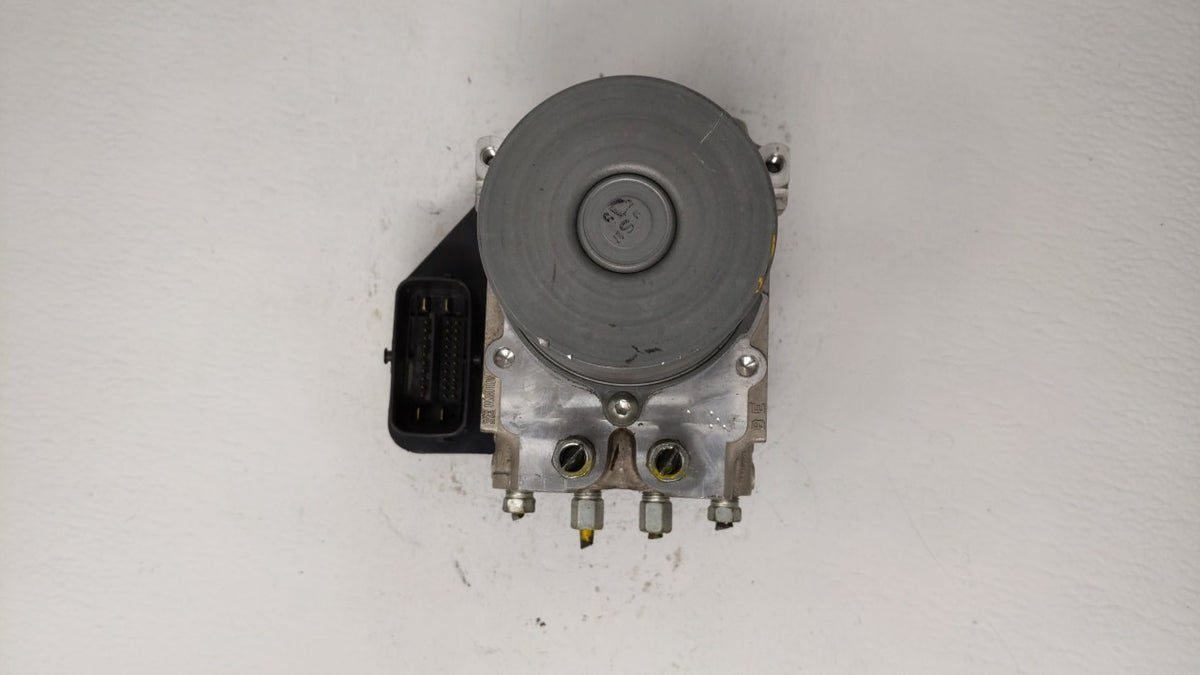 2014-2015 Infiniti Q50 Anti-Lock Brake ABS Pump Module Actuator OEM P/N:47660 4GB1A Fits Fits 2014 2015 OEM Used Auto Parts 