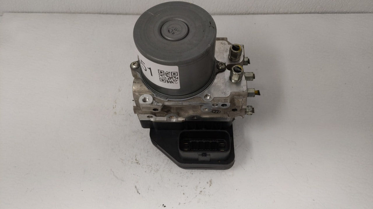 2014-2015 Infiniti Q50 ABS Pump Control Module Replacement P/N:47660 4GB1A Fits Fits 2014 2015 OEM Used Auto Parts - Oemused