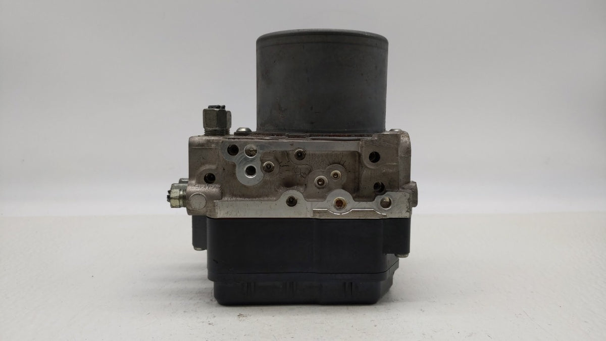 2014-2015 Infiniti Q50 Anti-Lock Brake ABS Pump Module Actuator OEM P/N:47660 4GB1A Fits Fits 2014 2015 OEM Used Auto Parts 
