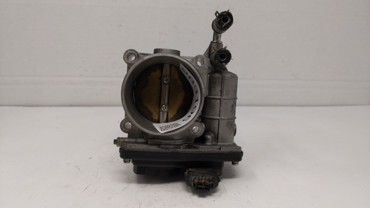 2014-2018 Infiniti Q50 Throttle Body P/N:526-01 RME75 Fits OEM Used Auto Parts - Oemusedautoparts1.com