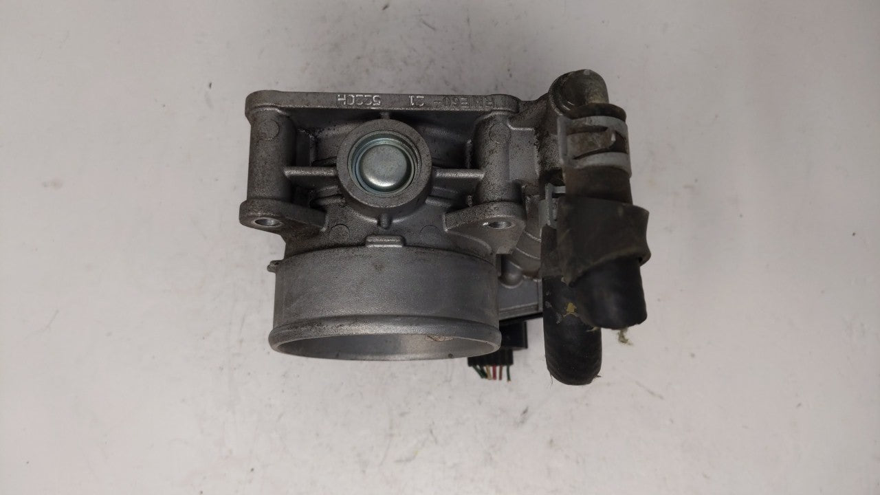 2014-2018 Infiniti Q50 Throttle Body P/N:526-01 RME75 Fits OEM Used Auto Parts - Oemusedautoparts1.com