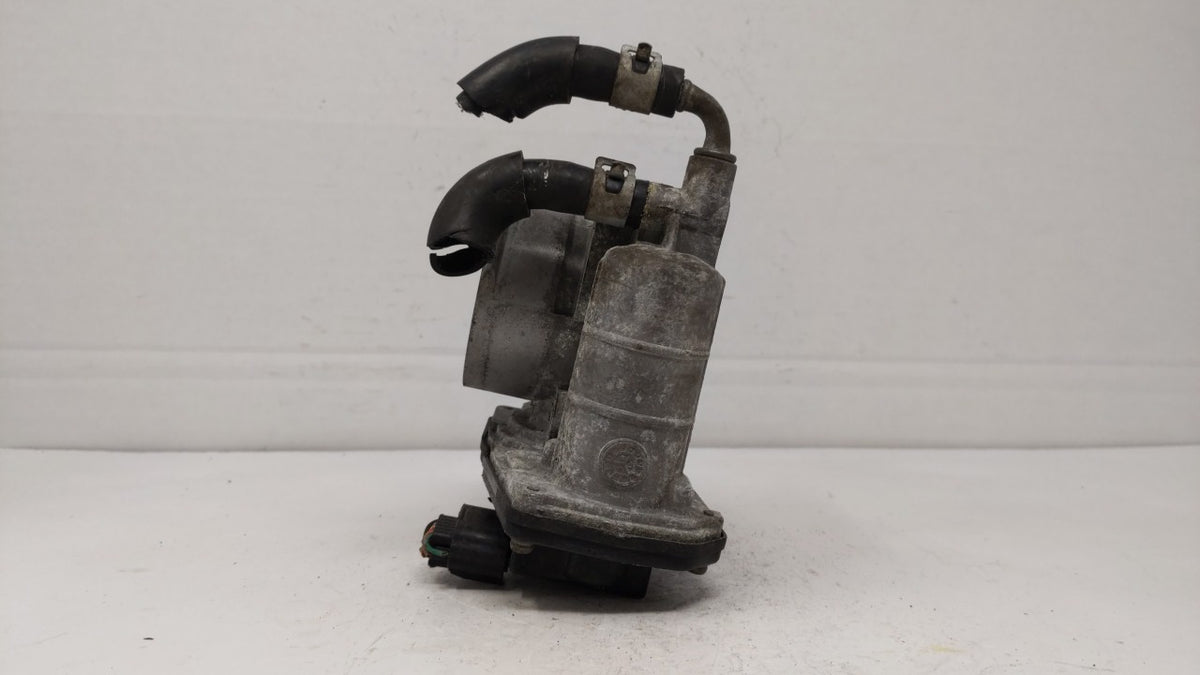 2014-2018 Infiniti Q50 Throttle Body P/N:526-01 RME75 Fits OEM Used Auto Parts - Oemusedautoparts1.com