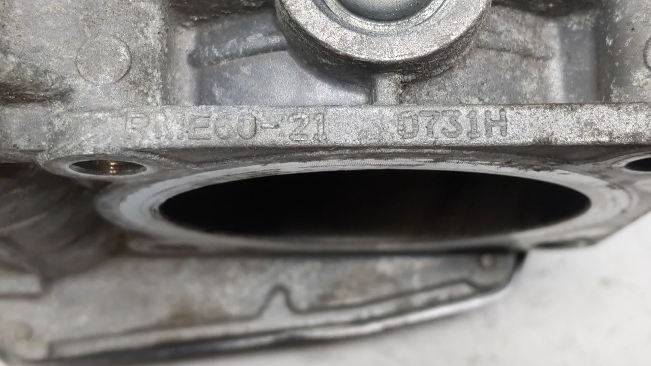 2014-2018 Infiniti Q50 Throttle Body P/N:526-01 RME75 Fits OEM Used Auto Parts - Oemusedautoparts1.com
