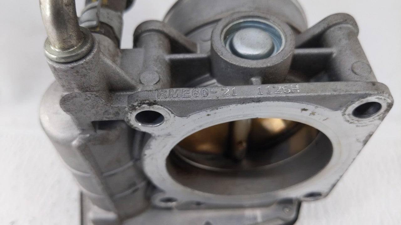 2014-2018 Infiniti Q50 Throttle Body P/N:526-01 RME75 Fits OEM Used Auto Parts - Oemusedautoparts1.com