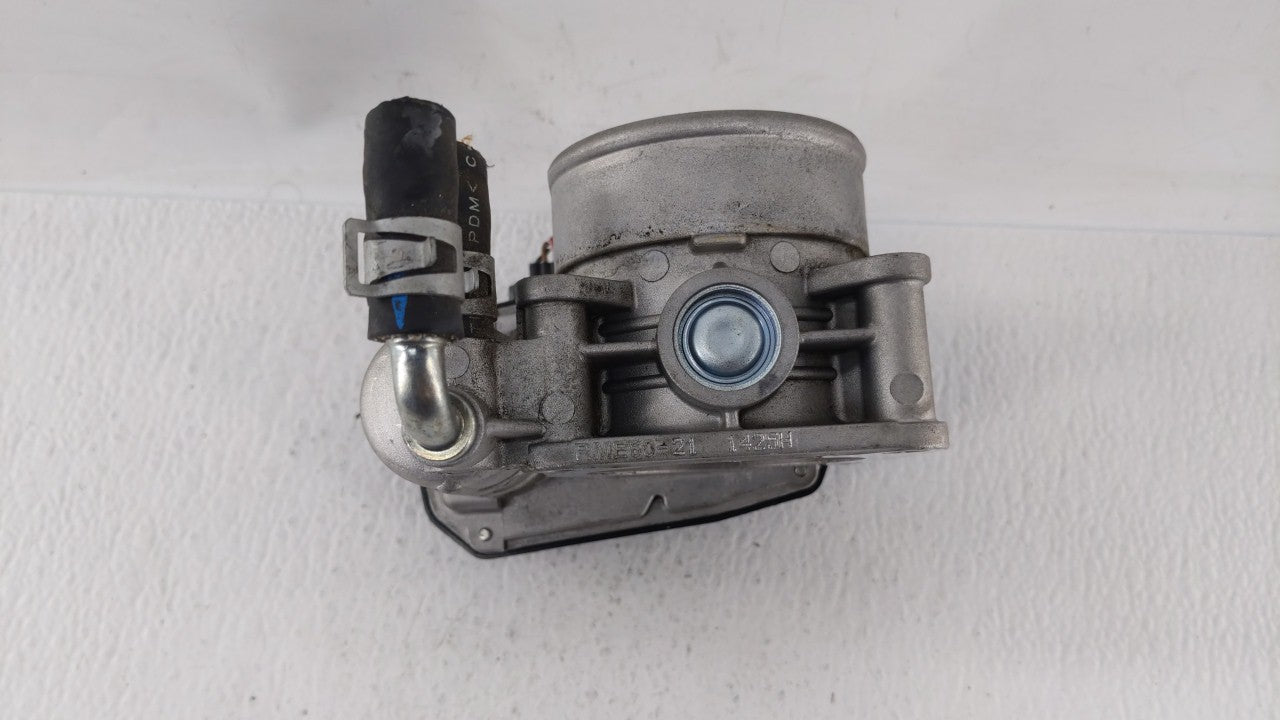 2014-2018 Infiniti Q50 Throttle Body P/N:526-01 RME75 Fits OEM Used Auto Parts - Oemusedautoparts1.com