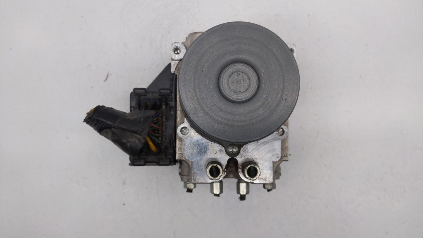 2014-2015 Infiniti Q50 ABS Pump Control Module Replacement P/N:47660 4GB1A Fits Fits 2014 2015 OEM Used Auto Parts - Oemused