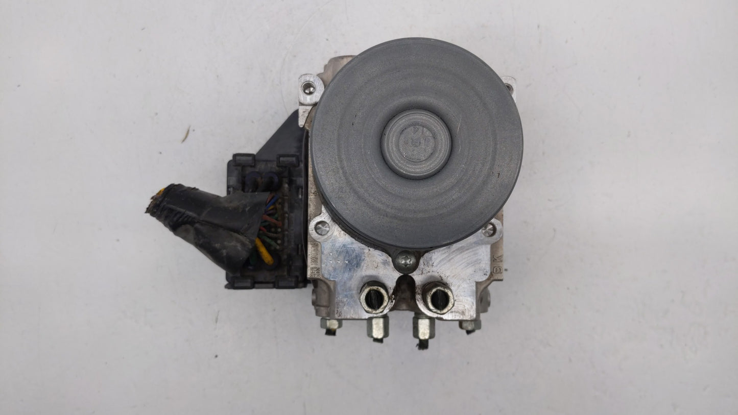2014-2015 Infiniti Q50 ABS Pump Control Module Replacement P/N:47660 4GB1A Fits Fits 2014 2015 OEM Used Auto Parts - Oemused