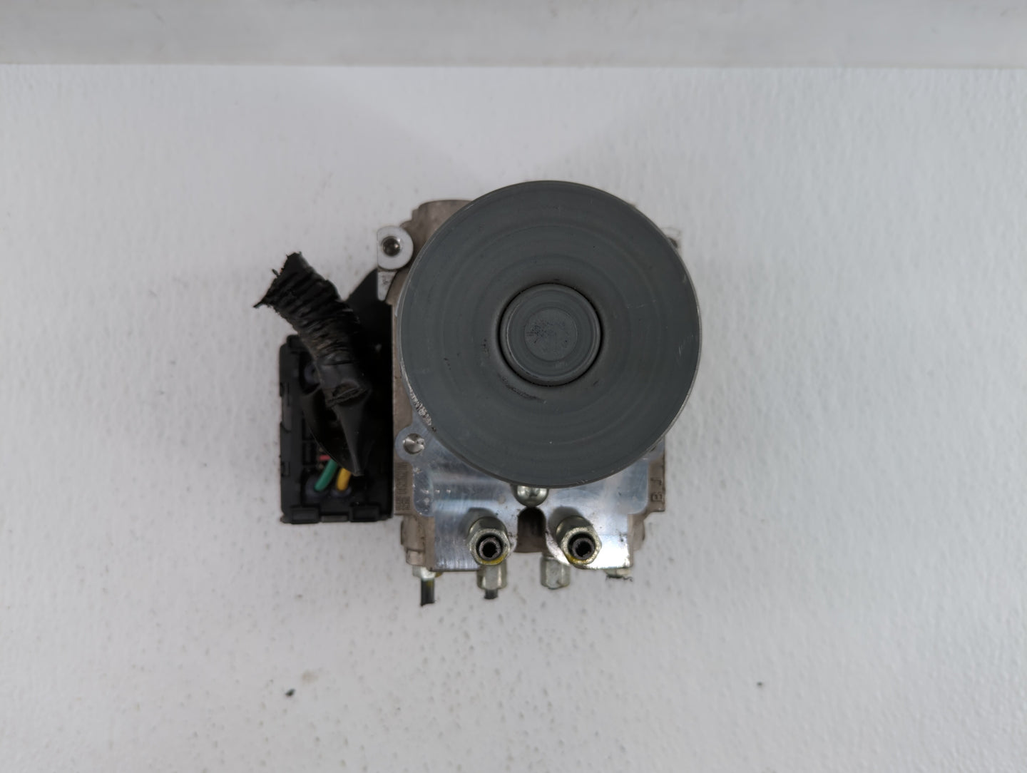 2014-2015 Infiniti Q50 ABS Pump Control Module Replacement P/N:47660 4GB1A Fits Fits 2014 2015 OEM Used Auto Parts - Oemused
