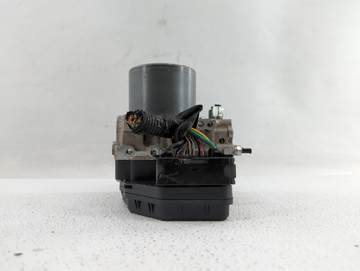 2014-2015 Infiniti Q50 Anti-Lock Brake ABS Pump Module Actuator OEM P/N:47660 4GB1A Fits Fits 2014 2015 OEM Used Auto Parts 
