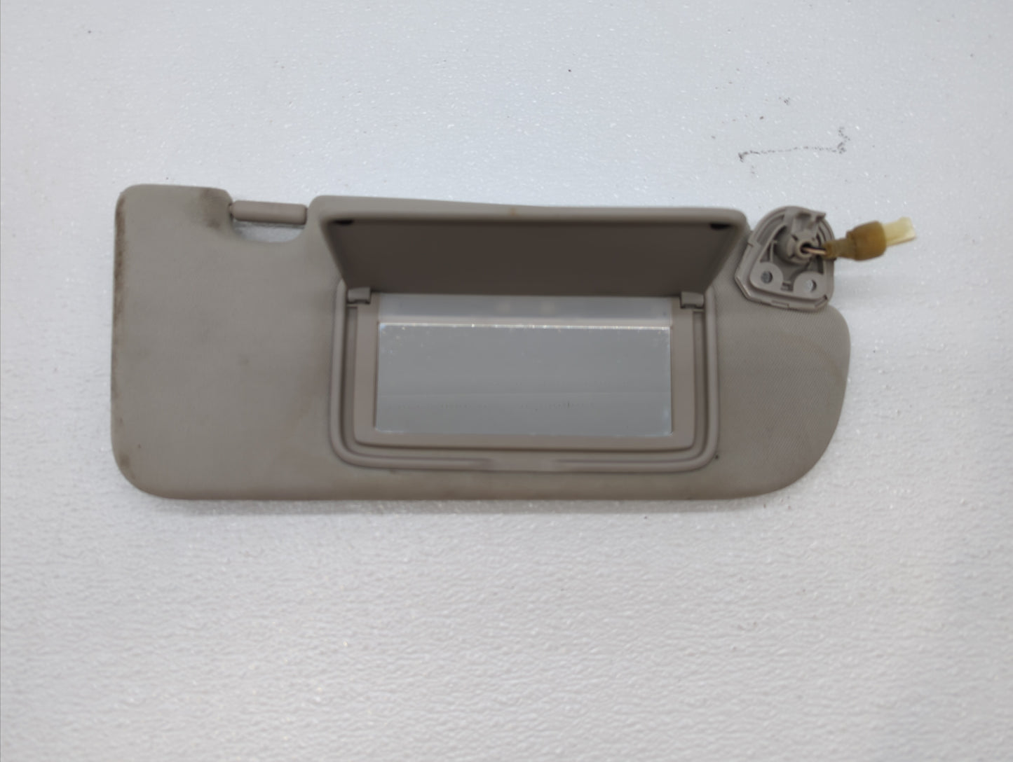 2014-2018 Infiniti Q50 Sun Visor Shade Replacement Passenger Right Mirror Fits Fits 2014 2015 2016 2017 2018 OEM Used Auto P