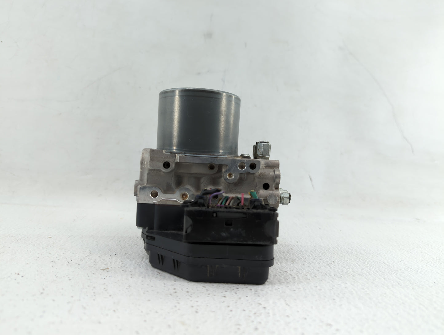 2014-2015 Infiniti Q50 ABS Pump Control Module Replacement P/N:47660 4GB1A Fits Fits 2014 2015 OEM Used Auto Parts - Oemused