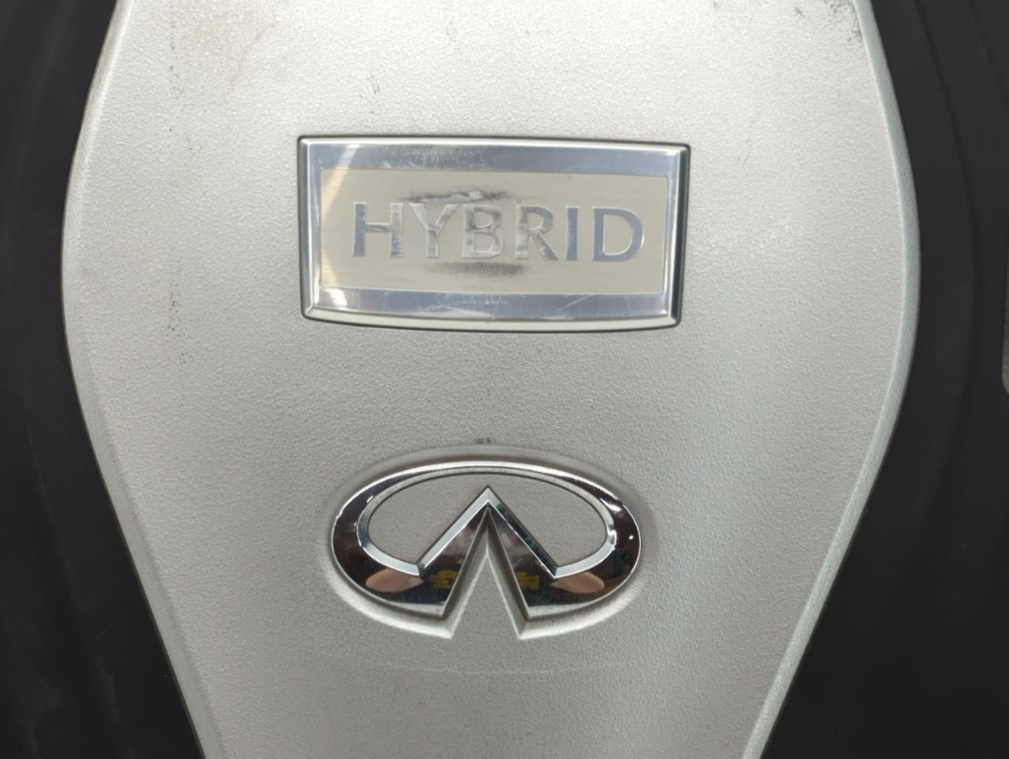 2015 Infiniti Q50 Engine Cover - Oemusedautoparts1.com