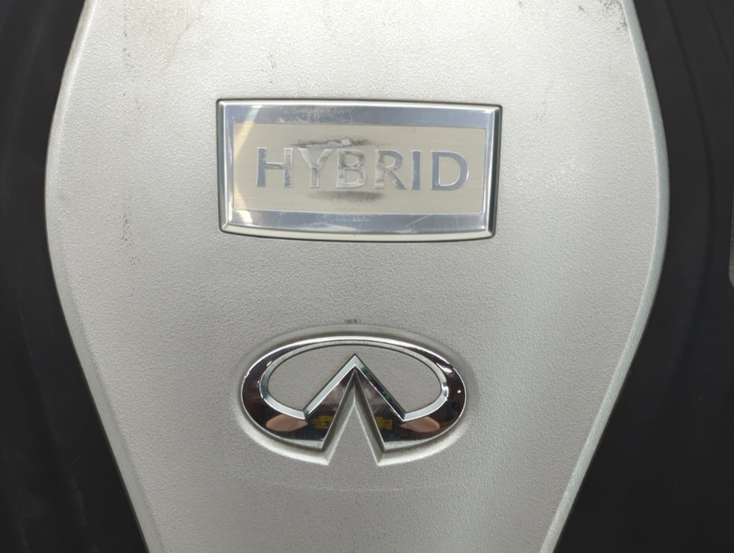 2015 Infiniti Q50 Engine Cover - Oemusedautoparts1.com