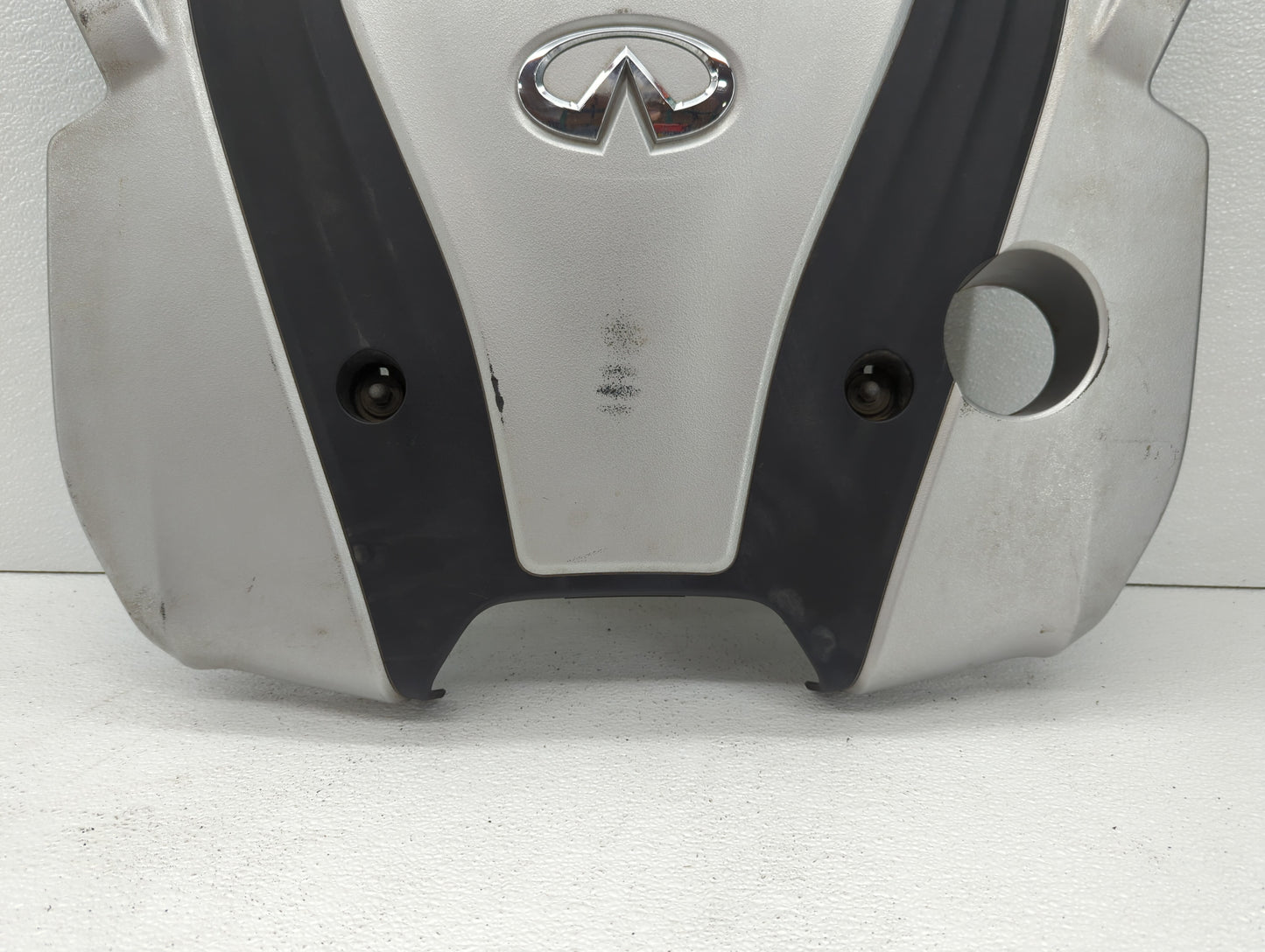 2015 Infiniti Q50 Engine Cover - Oemusedautoparts1.com