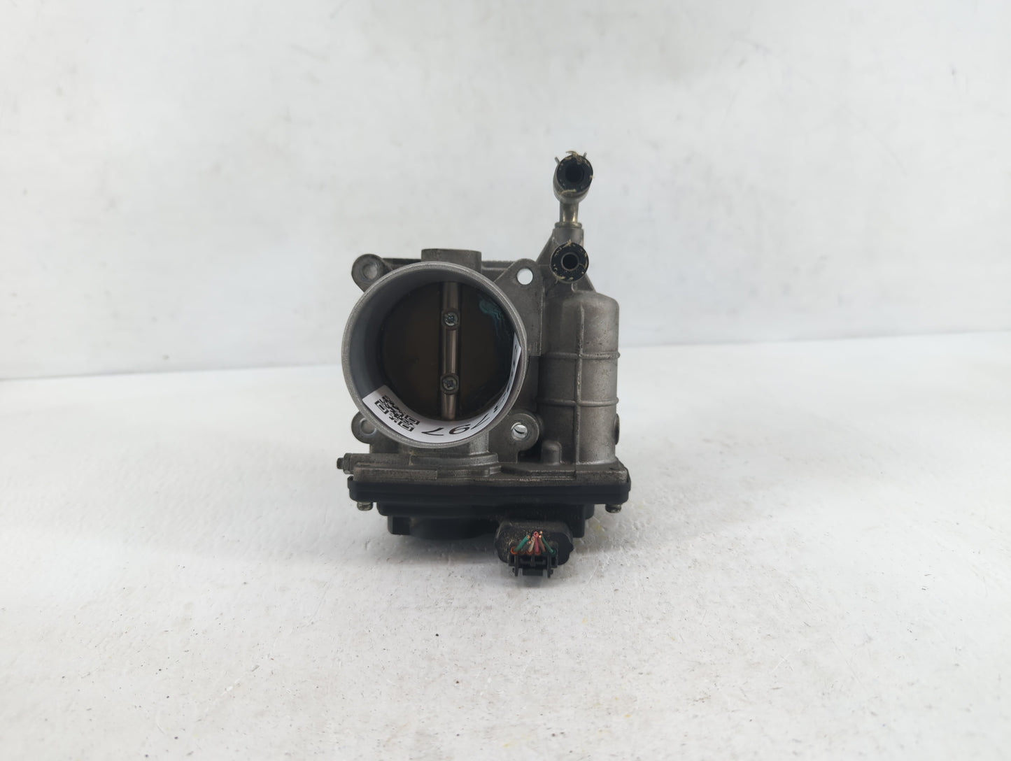 2014-2018 Infiniti Q50 Throttle Body P/N:RME60-21 RME60-12 Fits OEM Used Auto Parts - Oemusedautoparts1.com