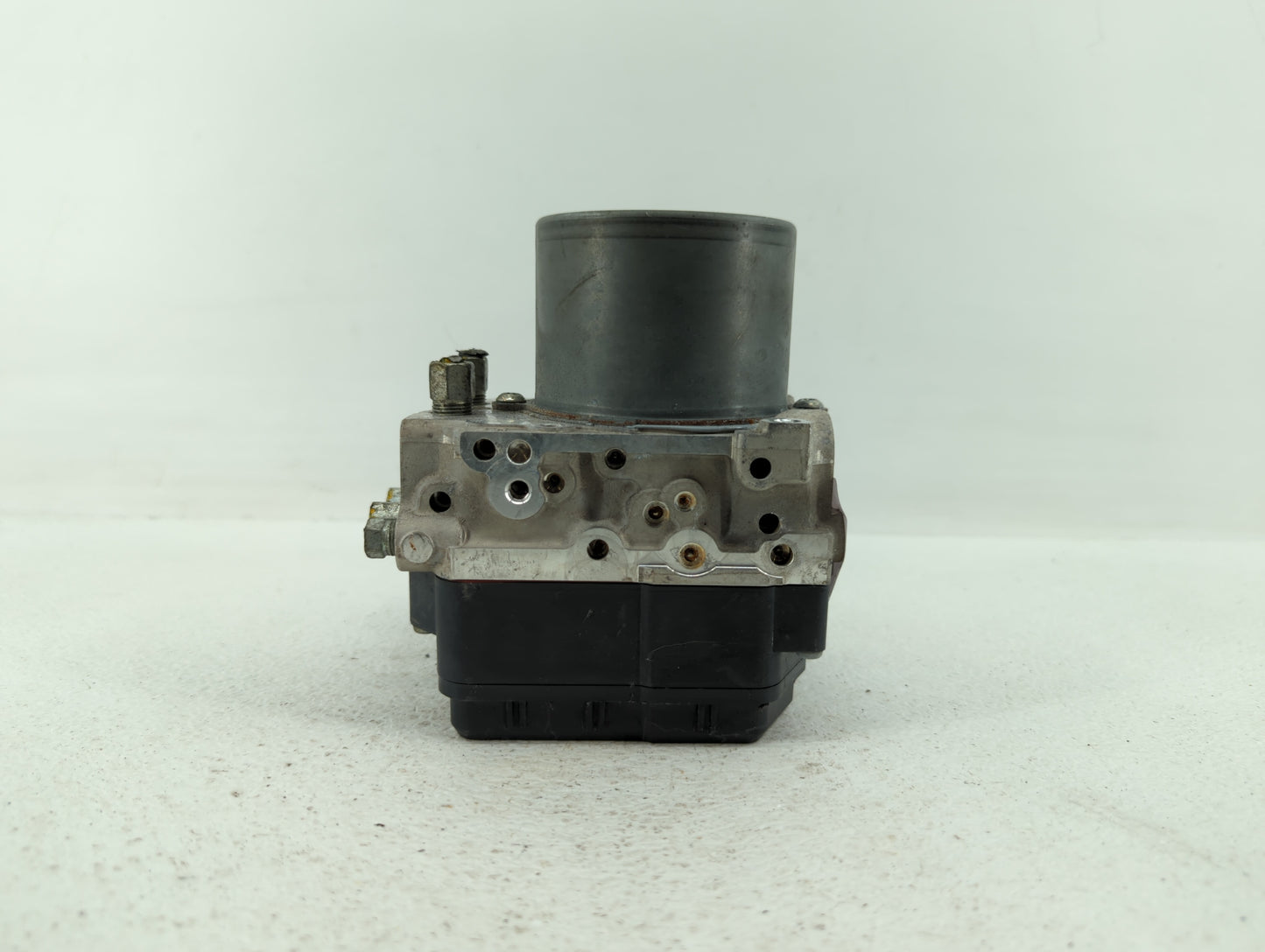 2014-2015 Infiniti Q50 ABS Pump Control Module Replacement P/N:47660 4GB1A Fits Fits 2014 2015 OEM Used Auto Parts - Oemused