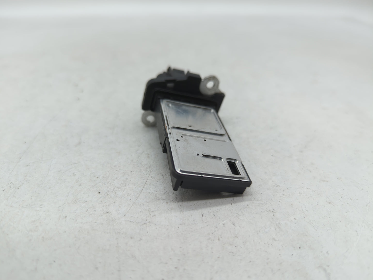 2014-2015 Infiniti Q50 Mass Air Flow Meter Maf - Oemusedautoparts1.com