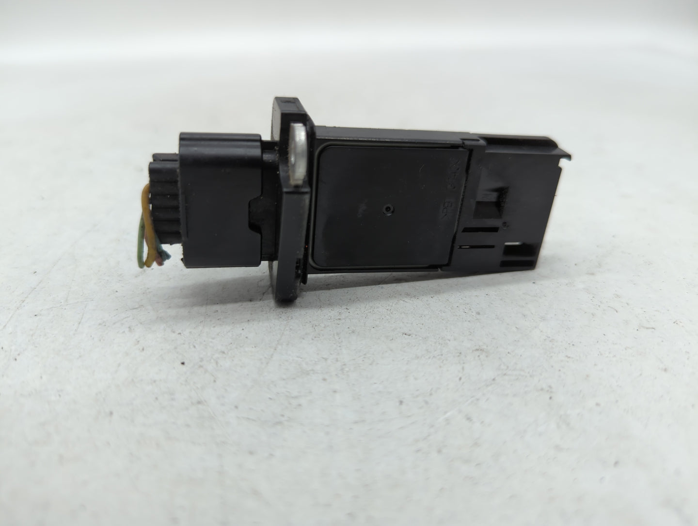 2014-2015 Infiniti Q50 Mass Air Flow Meter Maf - Oemusedautoparts1.com