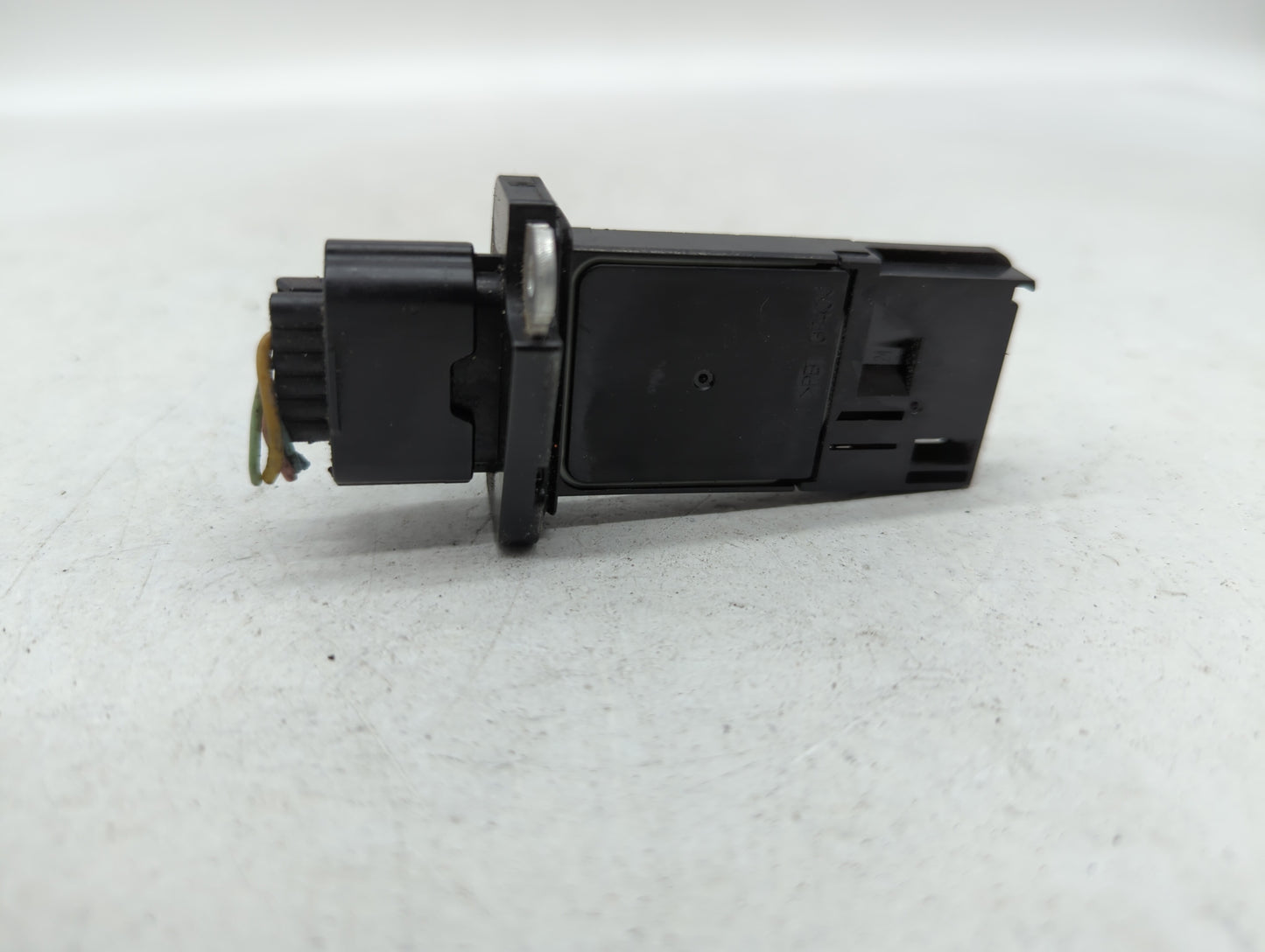 2014-2015 Infiniti Q50 Mass Air Flow Meter Maf - Oemusedautoparts1.com